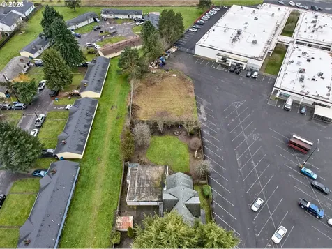 1740 Hardcastle Avenue Woodburn OR 97071