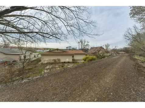 1427 Wilkenson Street Milton-freewater OR 97862