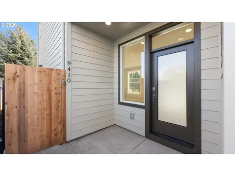 9410 N Saint Louis Avenue Portland OR 97203