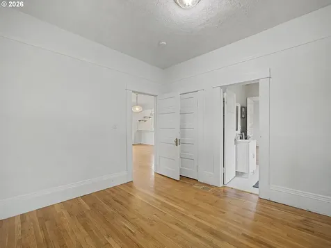 4074 NE 7th Avenue Portland OR 97212