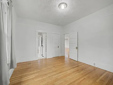 4074 NE 7th Avenue Portland OR 97212