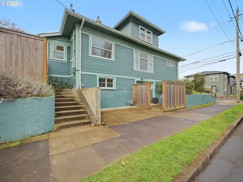 4074 NE 7th Avenue Portland OR 97212