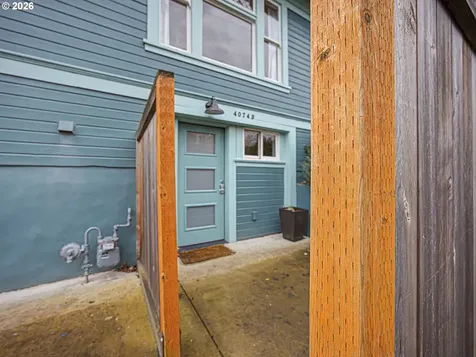 4074 NE 7th Avenue Portland OR 97212