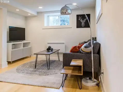 4074 NE 7th Avenue Portland OR 97212