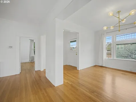 4074 NE 7th Avenue Portland OR 97212