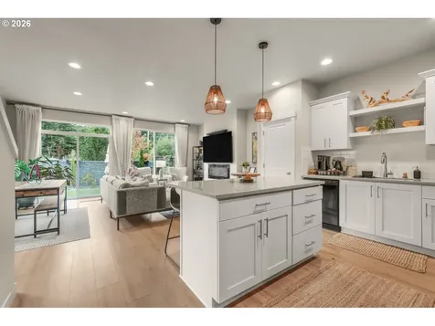 5923 NW Torchcrest Place Corvallis OR 97330