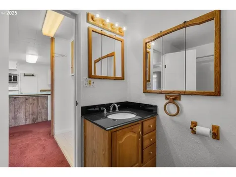 3360 NW Rimrock Acres Loop Prineville OR 97754