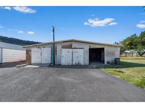 3360 NW Rimrock Acres Loop Prineville OR 97754