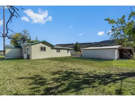 3360 NW Rimrock Acres Loop Prineville OR 97754