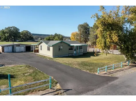 3360 NW Rimrock Acres Loop Prineville OR 97754