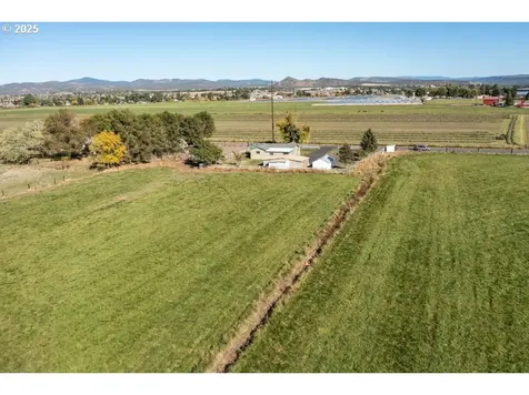 3360 NW Rimrock Acres Loop Prineville OR 97754