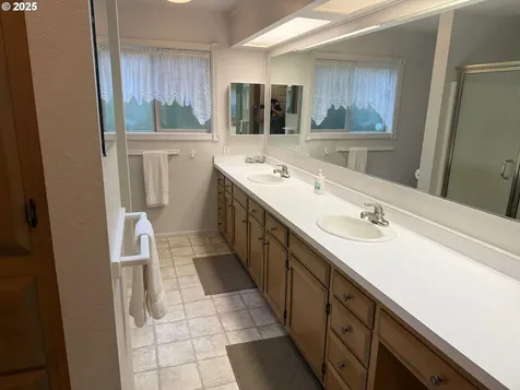 84226 Clear Lake Road Florence OR 97439