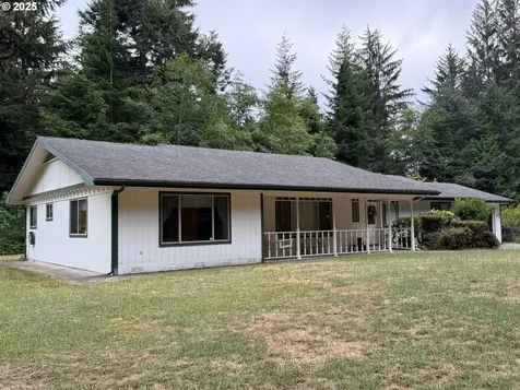 84226 Clear Lake Road Florence OR 97439
