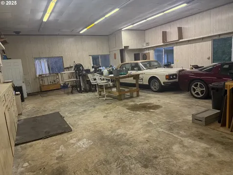 84226 Clear Lake Road Florence OR 97439