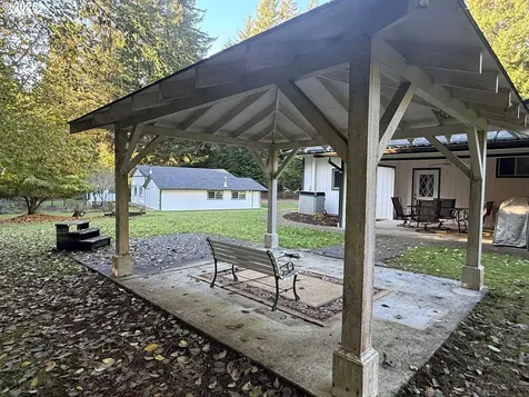84226 Clear Lake Road Florence OR 97439