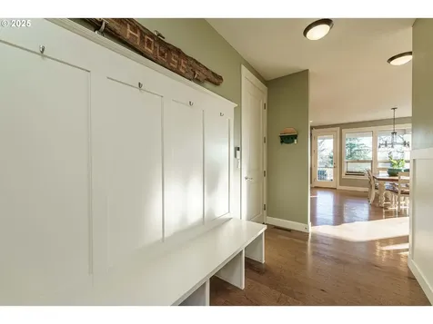 3611 SE 142nd Court Vancouver WA 98683