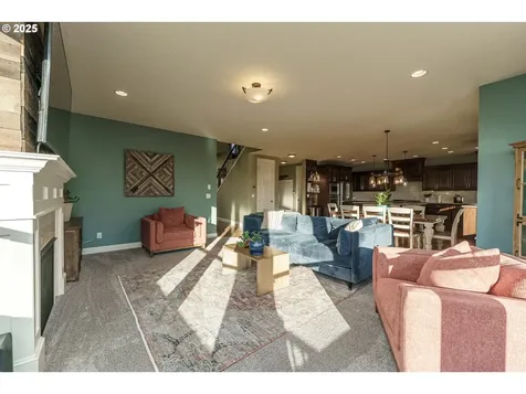 3611 SE 142nd Court Vancouver WA 98683
