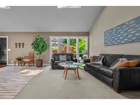 6 Goya Street Lake Oswego OR 97035