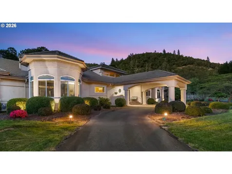 175 Echo Canyon Lane Roseburg OR 97471