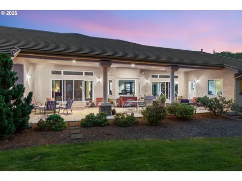 175 Echo Canyon Lane Roseburg OR 97471