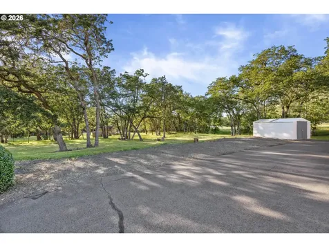 175 Echo Canyon Lane Roseburg OR 97471