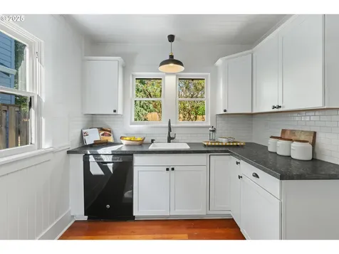 4320 Cornwall Street West Linn OR 97068