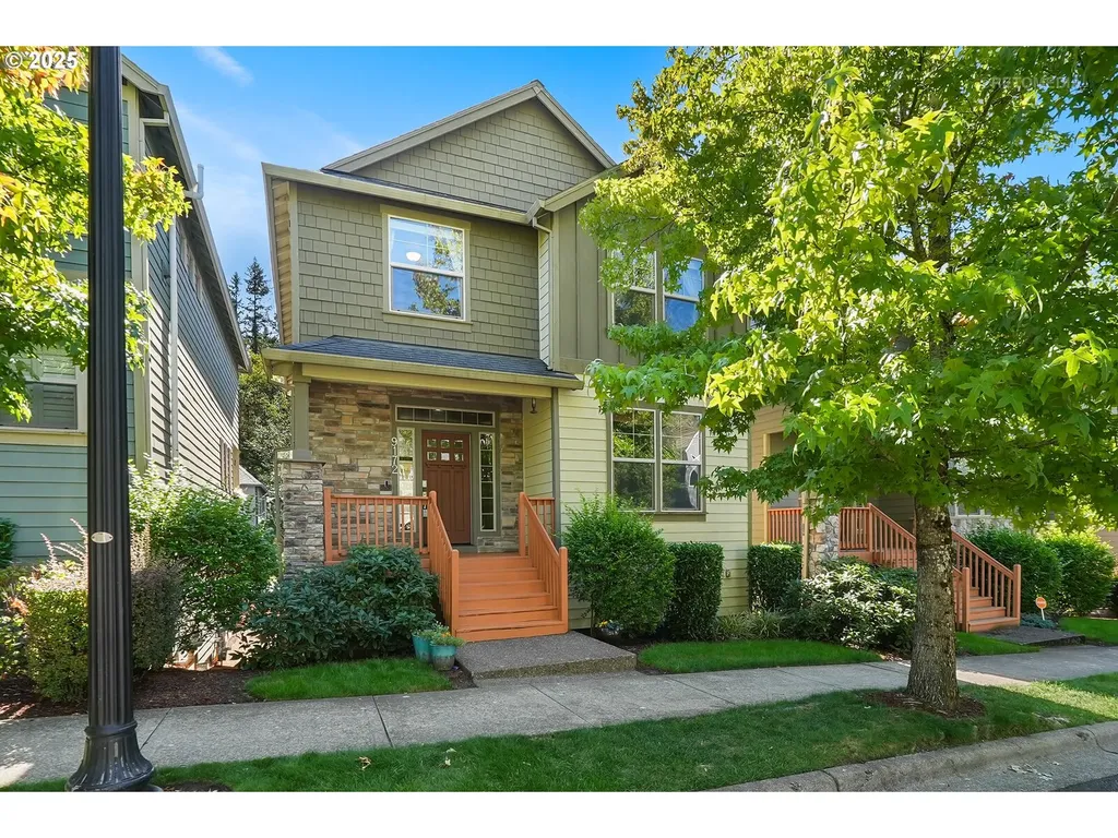 9172 SW Soprano Lane Portland OR 97225