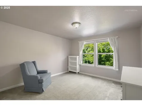 9172 SW Soprano Lane Portland OR 97225