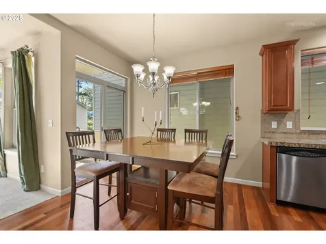 9172 SW Soprano Lane Portland OR 97225