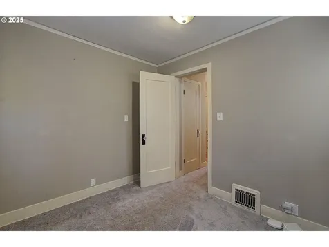 2410 Algona Drive Vancouver WA 98661