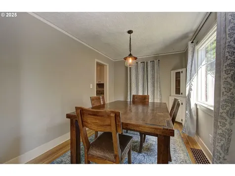 2410 Algona Drive Vancouver WA 98661
