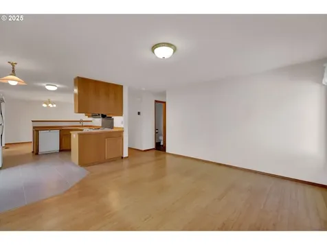 4095 Eddystone Place Eugene OR 97404