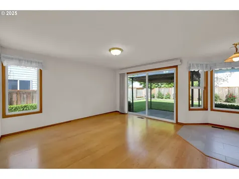 4095 Eddystone Place Eugene OR 97404