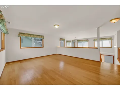 4095 Eddystone Place Eugene OR 97404
