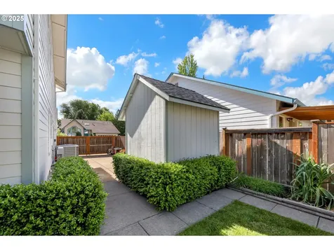 4095 Eddystone Place Eugene OR 97404