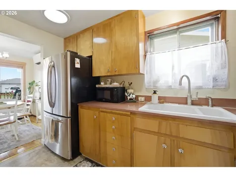 1237 Quinn Road Woodburn OR 97071