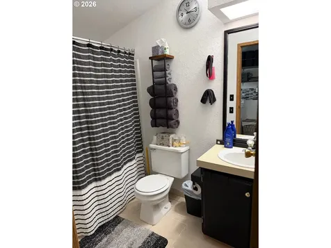 1570 Kallakalla Court Florence OR 97439