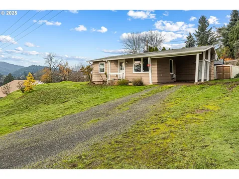 532 2nd Street Elkton OR 97436