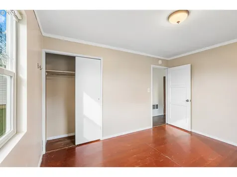 532 2nd Street Elkton OR 97436