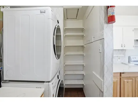 300 N Lieser Road Vancouver WA 98664