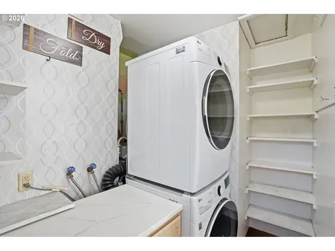 300 N Lieser Road Vancouver WA 98664