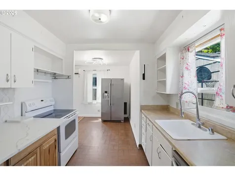 300 N Lieser Road Vancouver WA 98664
