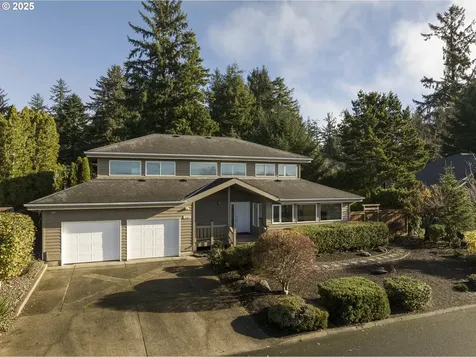 1060 NE 7th Drive Newport OR 97365
