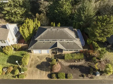 1060 NE 7th Drive Newport OR 97365