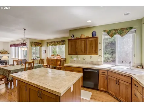 12330 SW Kelly Lane Portland OR 97223