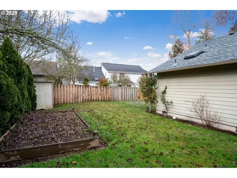 1928 Westport Street NW Salem OR 97304
