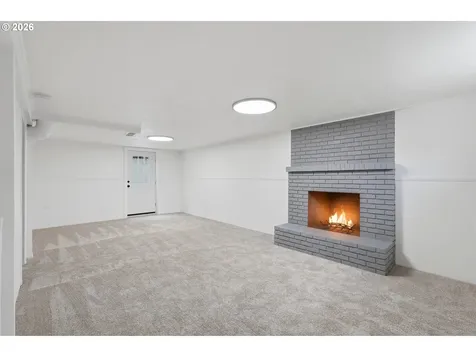 10920 NE Hancock Street Portland OR 97220