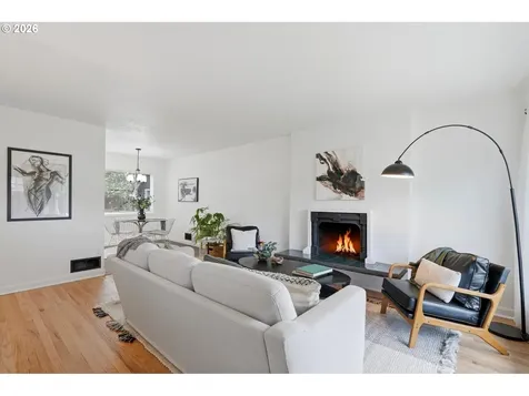 10920 NE Hancock Street Portland OR 97220