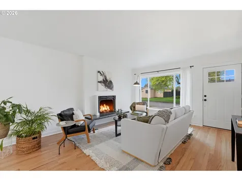 10920 NE Hancock Street Portland OR 97220