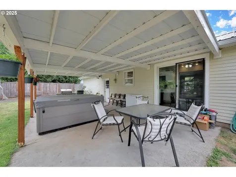 3451 Elmira Road Eugene OR 97402